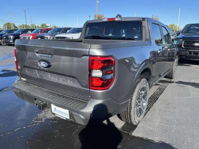 New 2025 Ford Maverick Lariat Crew Cab Truck for sale in St. Joseph MO