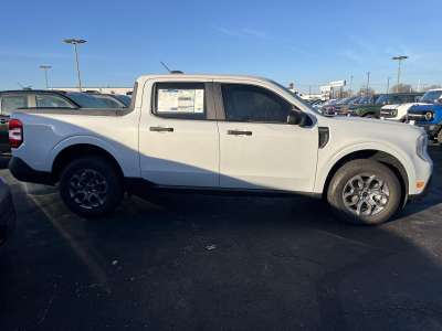 New 2025 Ford Maverick XLT Crew Cab Truck for sale in St. Joseph MO