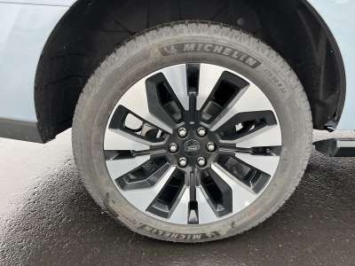 New 2025 Ford Expedition Platinum SUV/Crossover for sale in St. Joseph MO