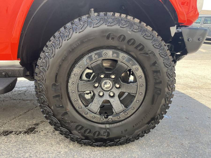 New 2025 Ford Bronco for sale in St. Joseph MO