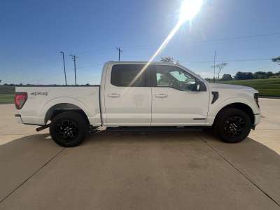 New 2025 Ford F-150 XLT Crew Cab Truck for sale in St. Joseph MO