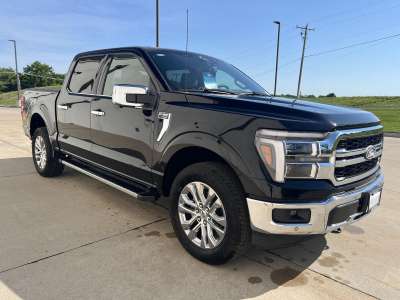 New 2025 Ford F-150 Lariat Crew Cab Truck for sale in St. Joseph MO