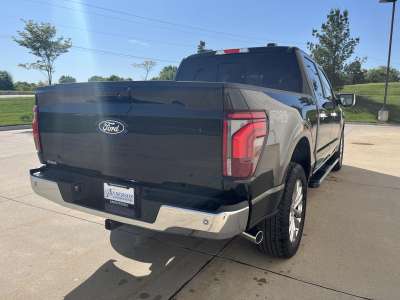 New 2025 Ford F-150 Lariat Crew Cab Truck for sale in St. Joseph MO