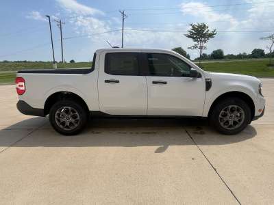 New 2025 Ford Maverick XLT Crew Cab Truck for sale in St. Joseph MO