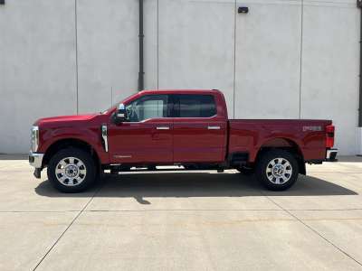 New 2026 Ford Super Duty F-350 Lariat Crew Cab Truck for sale in St. Joseph MO
