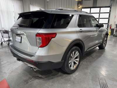 Used 2020 Ford Explorer Platinum SUV/Crossover for sale in St. Joseph MO