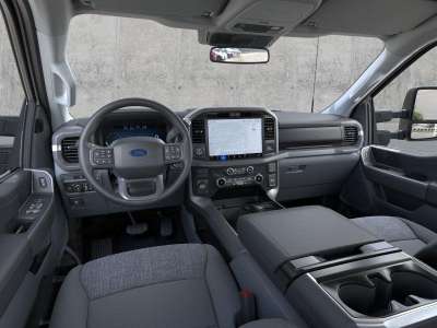 New 2025 Ford F-150 XLT Crew Cab Truck for sale in St. Joseph MO