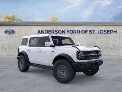 New 2025 Ford Bronco Outer Banks SUV/Crossover for sale in St. Joseph MO