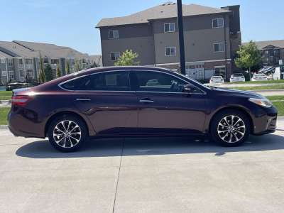 Used 2018 Toyota Avalon XLE Sedan for sale in St. Joseph MO