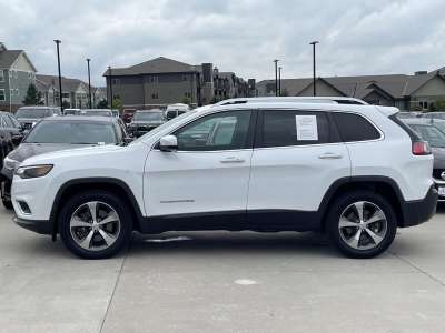 Used 2019 Jeep Cherokee Limited SUV/Crossover for sale in St. Joseph MO