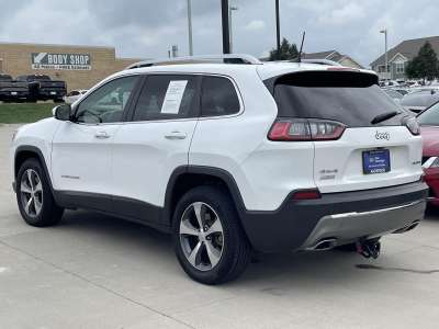 Used 2019 Jeep Cherokee Limited SUV/Crossover for sale in St. Joseph MO