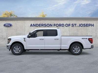 New 2025 Ford F-150 XLT Crew Cab Truck for sale in St. Joseph MO