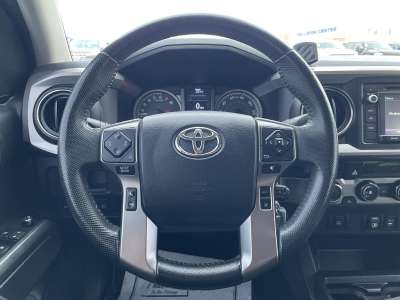 Used 2018 Toyota Tacoma for sale in St. Joseph MO