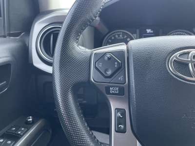 Used 2018 Toyota Tacoma for sale in St. Joseph MO