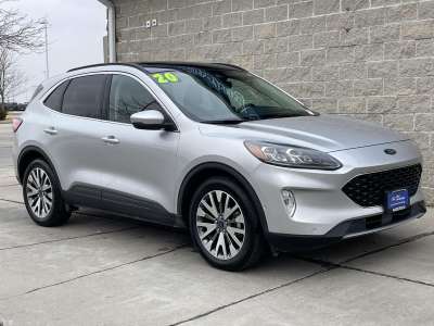 Used 2020 Ford Escape Titanium Hybrid Hatchback for sale in St. Joseph MO