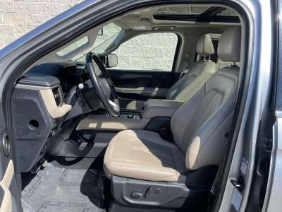 Used 2024 Ford Expedition Max for sale in St. Joseph MO