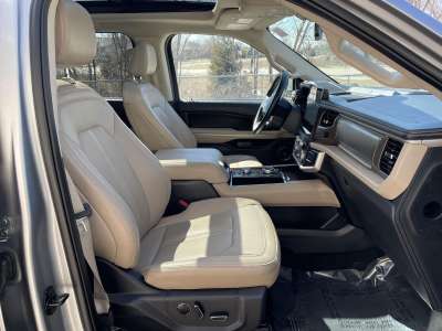 Used 2024 Ford Expedition Max for sale in St. Joseph MO