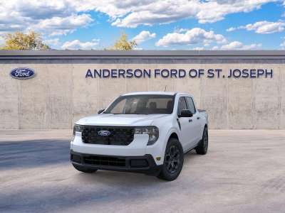 New 2025 Ford Maverick XLT Crew Cab Truck for sale in St. Joseph MO