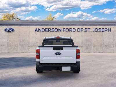 New 2025 Ford Maverick XLT Crew Cab Truck for sale in St. Joseph MO