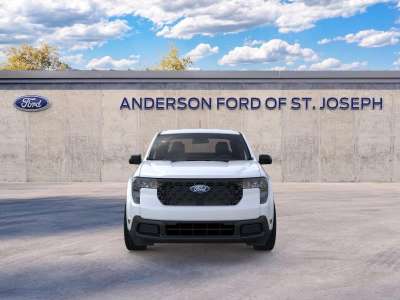 New 2025 Ford Maverick XLT Crew Cab Truck for sale in St. Joseph MO