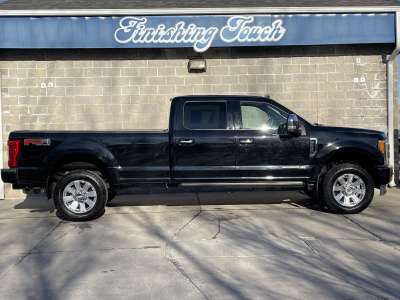 Used 2019 Ford Super Duty F-350 Platinum Crew Cab Truck for sale in St. Joseph MO