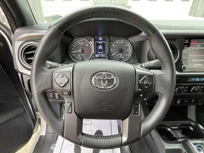 Used 2022 Toyota Tacoma 4WD for sale in St. Joseph MO