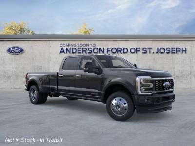 New 2026 Ford Super Duty F-450 DRW Platinum Crew Cab Truck for sale in St. Joseph MO
