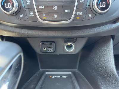 Used 2023 Chevrolet Traverse for sale in St. Joseph MO