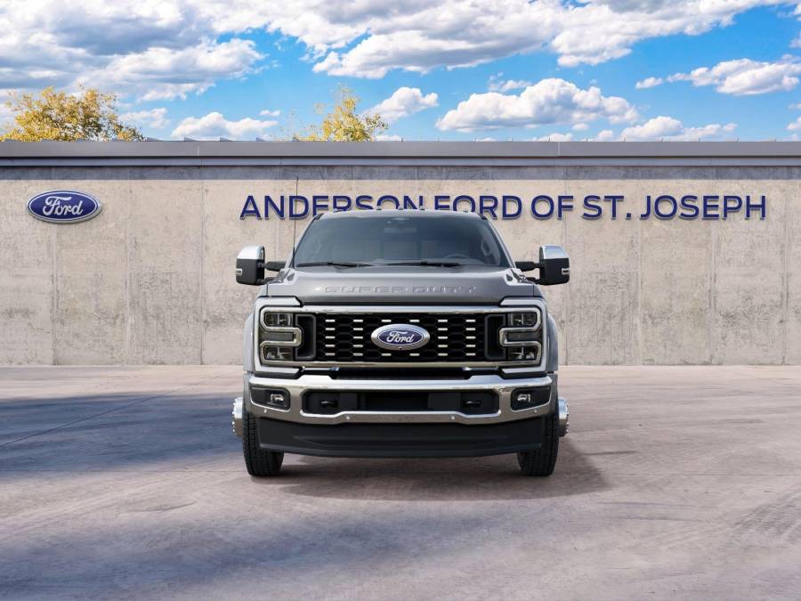 New 2027 Ford Super Duty F-450 DRW for sale in St. Joseph MO