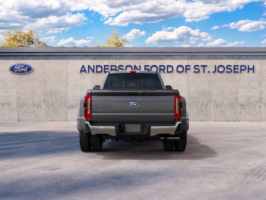 New 2027 Ford Super Duty F-450 DRW for sale in St. Joseph MO