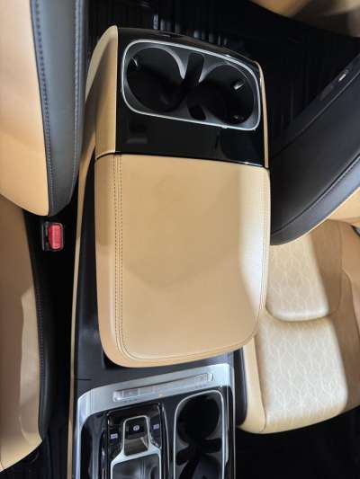 Used 2024 Kia Carnival for sale in Grand Island NE