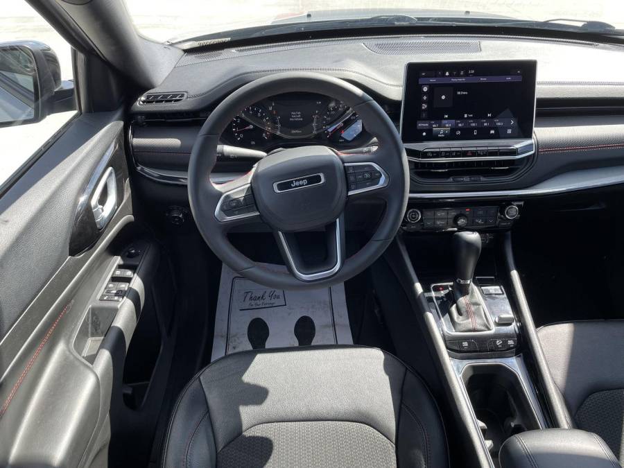 Used 2025 Jeep Compass for sale in Grand Island NE