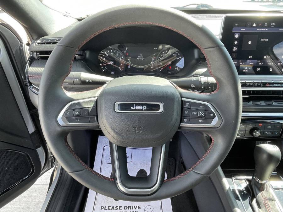 Used 2025 Jeep Compass for sale in Grand Island NE