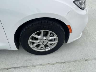 Used 2024 Chrysler Pacifica for sale in Grand Island NE