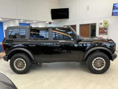 New 2025 Ford Bronco Base SUV/Crossover for sale in Lincoln NE