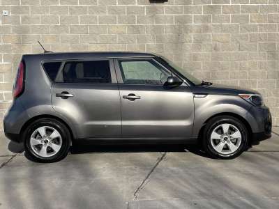 Used 2017 Kia Soul Base Hatchback for sale in Lincoln NE