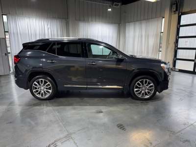 Used 2022 GMC Terrain for sale in Lincoln NE