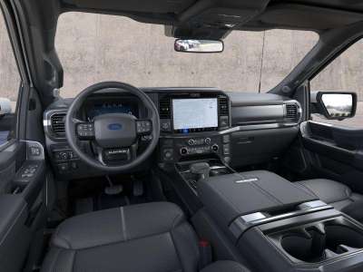 New 2026 Ford F-150 Platinum 4WD SuperCrew 5.5' Box Crew Cab Truck for sale in Lincoln NE