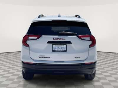 Used 2024 GMC Terrain SLE SUV/Crossover for sale in Grand Island NE