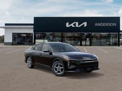 New 2025 Kia K4 LXS Sedan for sale in St. Joseph MO
