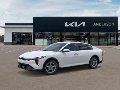 New 2025 Kia K4 LXS Sedan for sale in St. Joseph MO