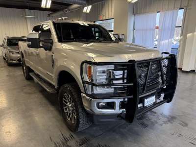 Used 2019 Ford Super Duty F-250 Lariat Crew Cab Truck for sale in St. Joseph MO