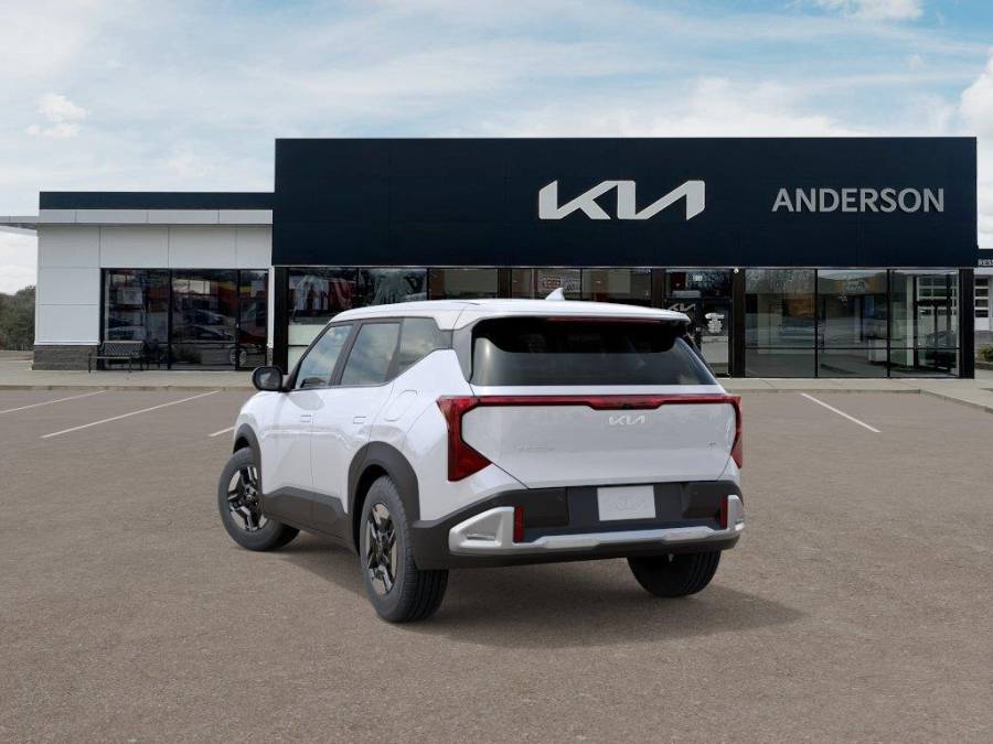 New 2027 Kia Seltos for sale in St. Joseph MO