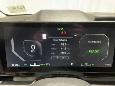 Used 2025 Kia Carnival Hybrid SX Prestige Minivan for sale in St. Joseph MO Used 2025 Kia Carnival Hybrid SX Prestige Minivan for sale in St. Joseph MO