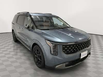 Used 2025 Kia Carnival Hybrid SX Prestige Minivan for sale in St. Joseph MO Used 2025 Kia Carnival Hybrid SX Prestige Minivan for sale in St. Joseph MO