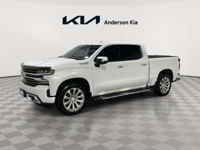 Used 2019 Chevrolet Silverado 1500 High Country Crew Cab Truck for sale in St. Joseph MO Used 2019 Chevrolet Silverado 1500 High Country Crew Cab Truck for sale in St. Joseph MO