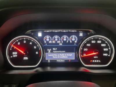 Used 2019 Chevrolet Silverado 1500 High Country Crew Cab Truck for sale in St. Joseph MO Used 2019 Chevrolet Silverado 1500 High Country Crew Cab Truck for sale in St. Joseph MO