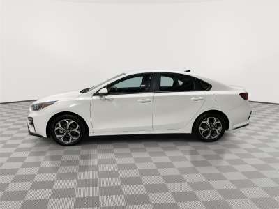 Used 2021 Kia Forte LXS Sedan for sale in St. Joseph MO Used 2021 Kia Forte LXS Sedan for sale in St. Joseph MO