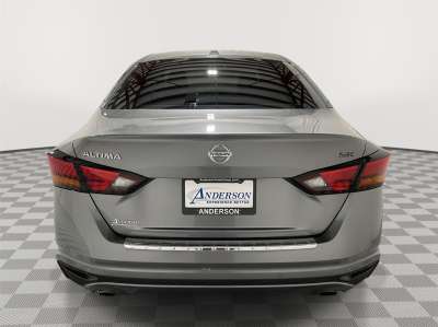 Used 2021 Nissan Altima 2.5 SR Sedan for sale in St. Joseph MO Used 2021 Nissan Altima 2.5 SR Sedan for sale in St. Joseph MO