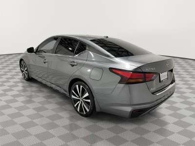 Used 2021 Nissan Altima 2.5 SR Sedan for sale in St. Joseph MO Used 2021 Nissan Altima 2.5 SR Sedan for sale in St. Joseph MO